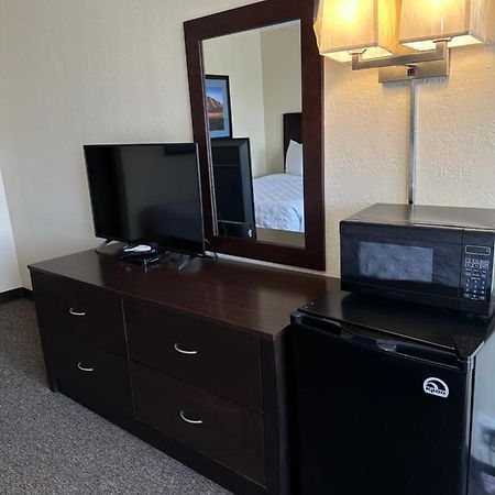 Perryton Ambassador Inn المظهر الخارجي الصورة