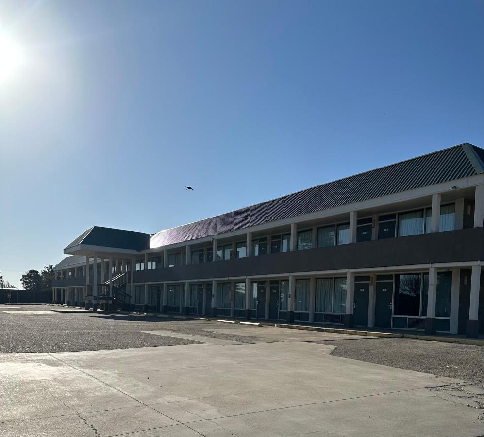 Perryton Ambassador Inn المظهر الخارجي الصورة